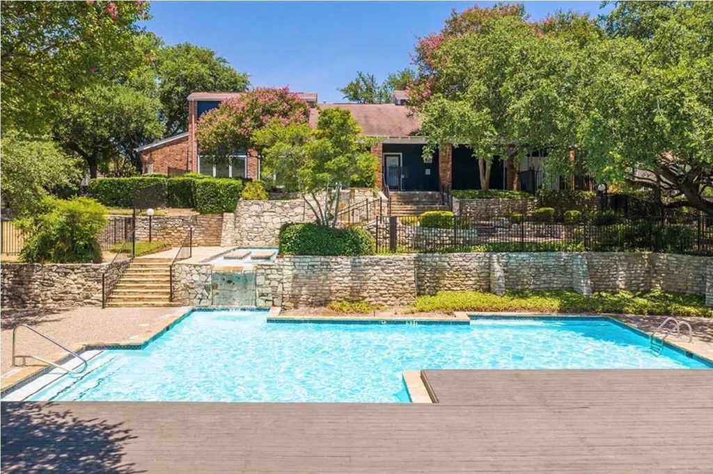 2170 Thousand Oaks Drive - Photo 33