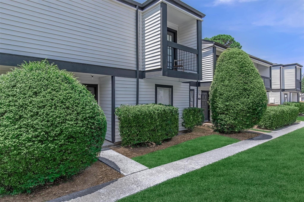 18001 Cypress Trace Road - Photo 26