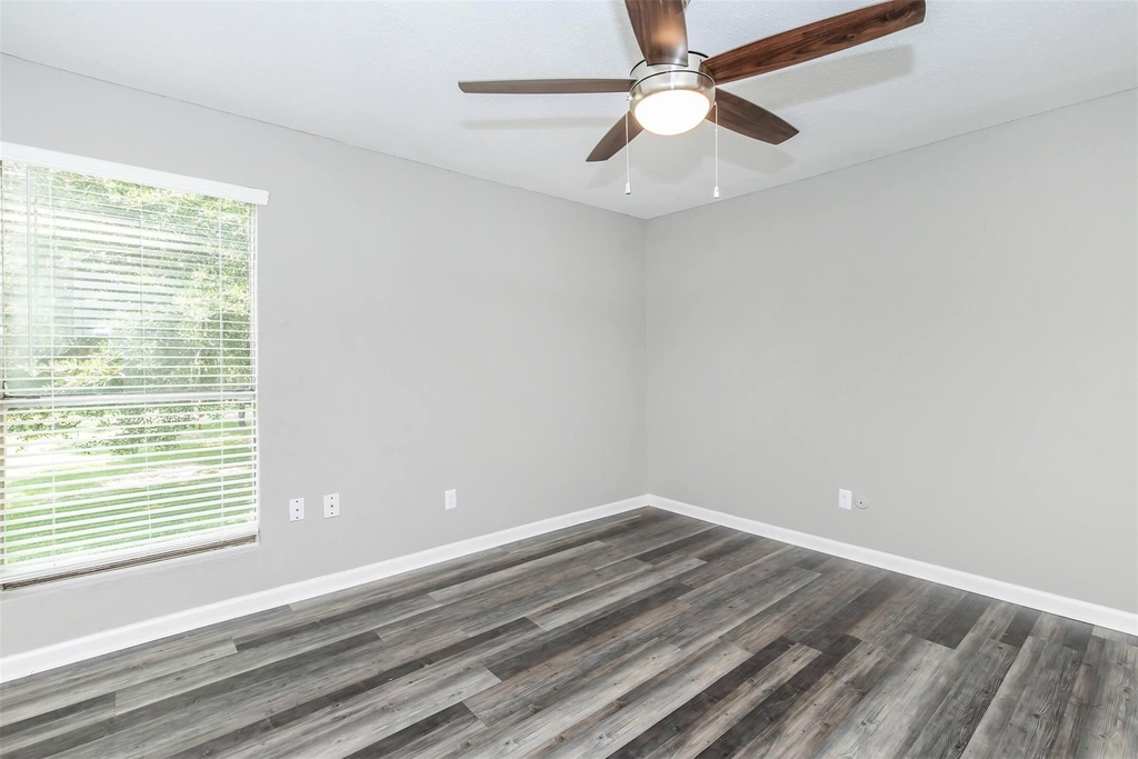 18001 Cypress Trace Road - Photo 9