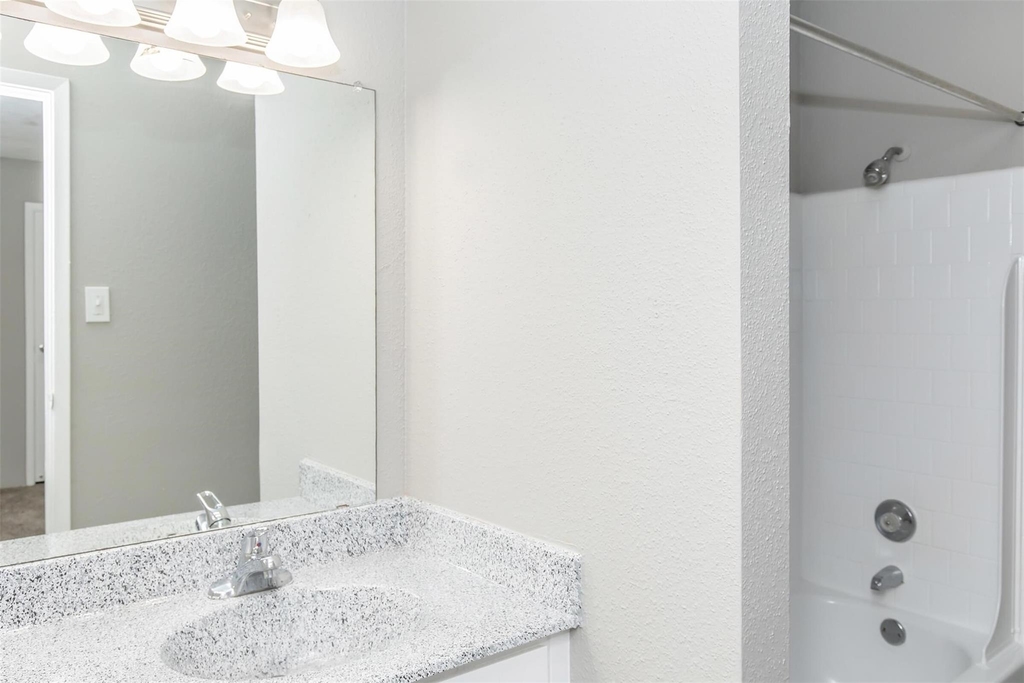 18001 Cypress Trace Road - Photo 15