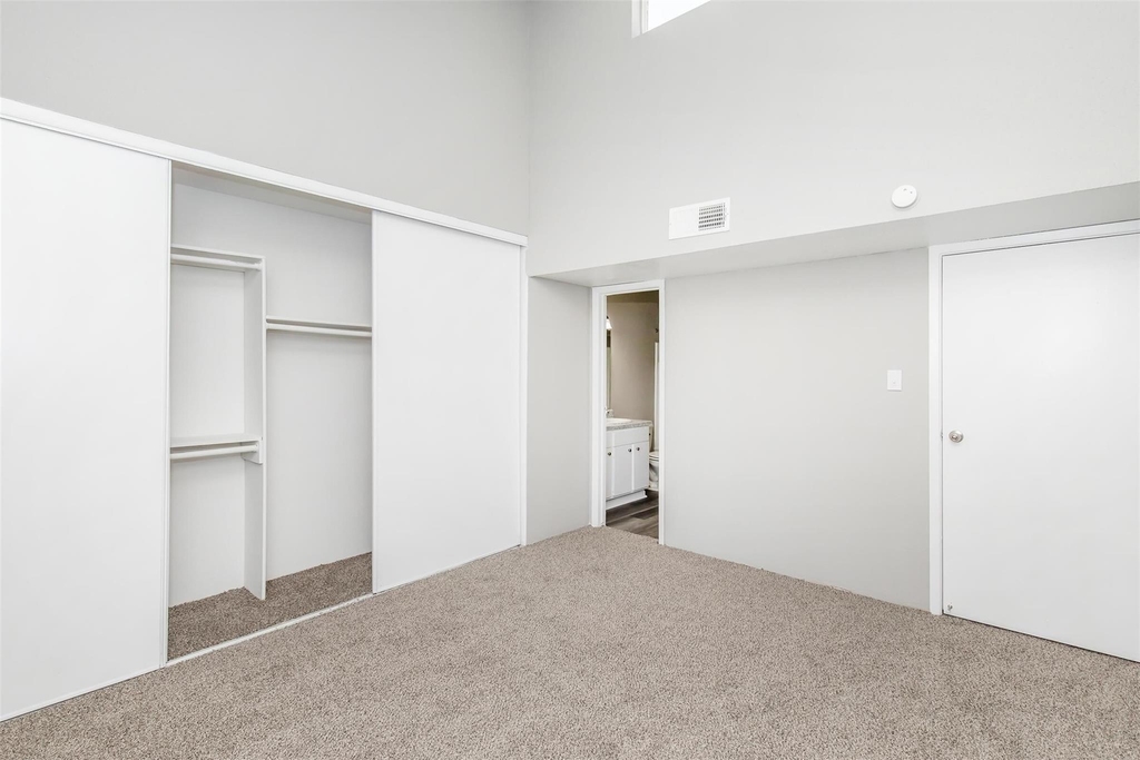 18001 Cypress Trace Road - Photo 10