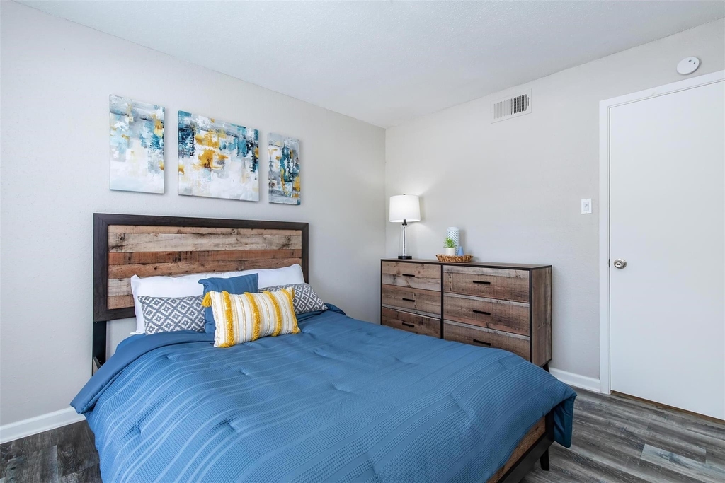 18001 Cypress Trace Road - Photo 12