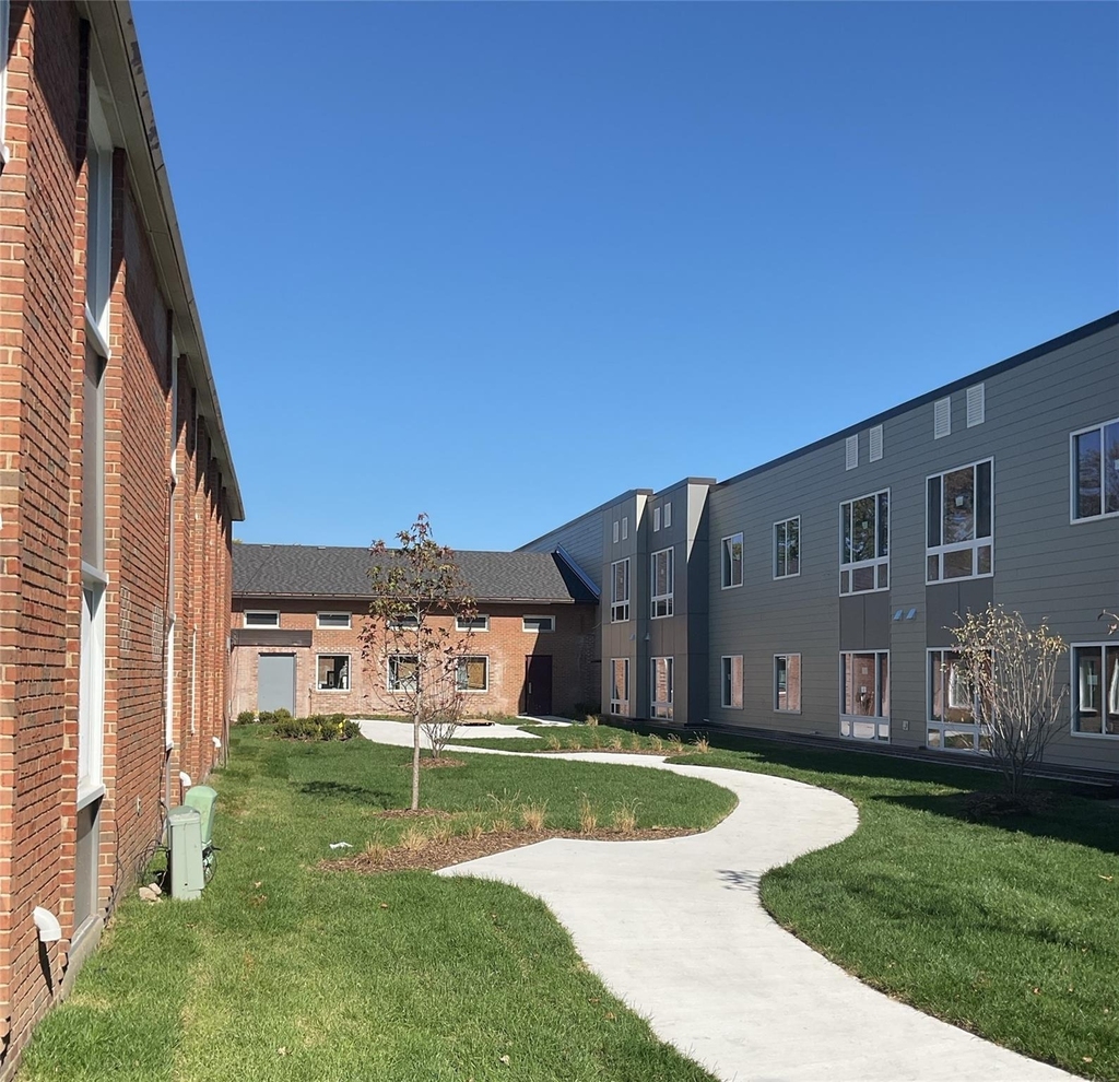8400 Engleman Street - Photo 14