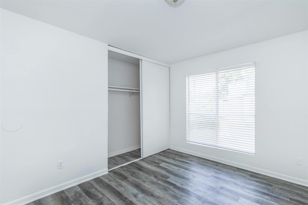 18001 Cypress Trace Road - Photo 14
