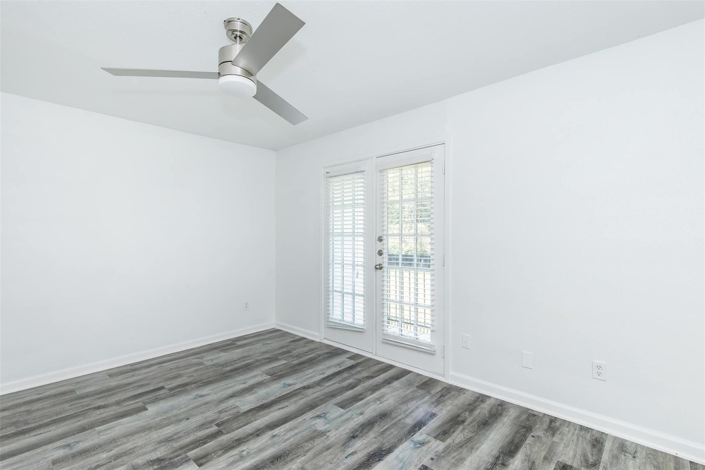 18001 Cypress Trace Road - Photo 6