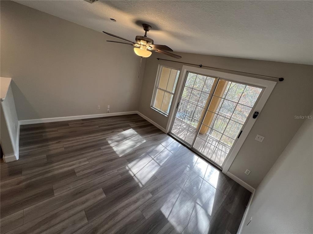 7350 Black Walnut Way - Photo 14