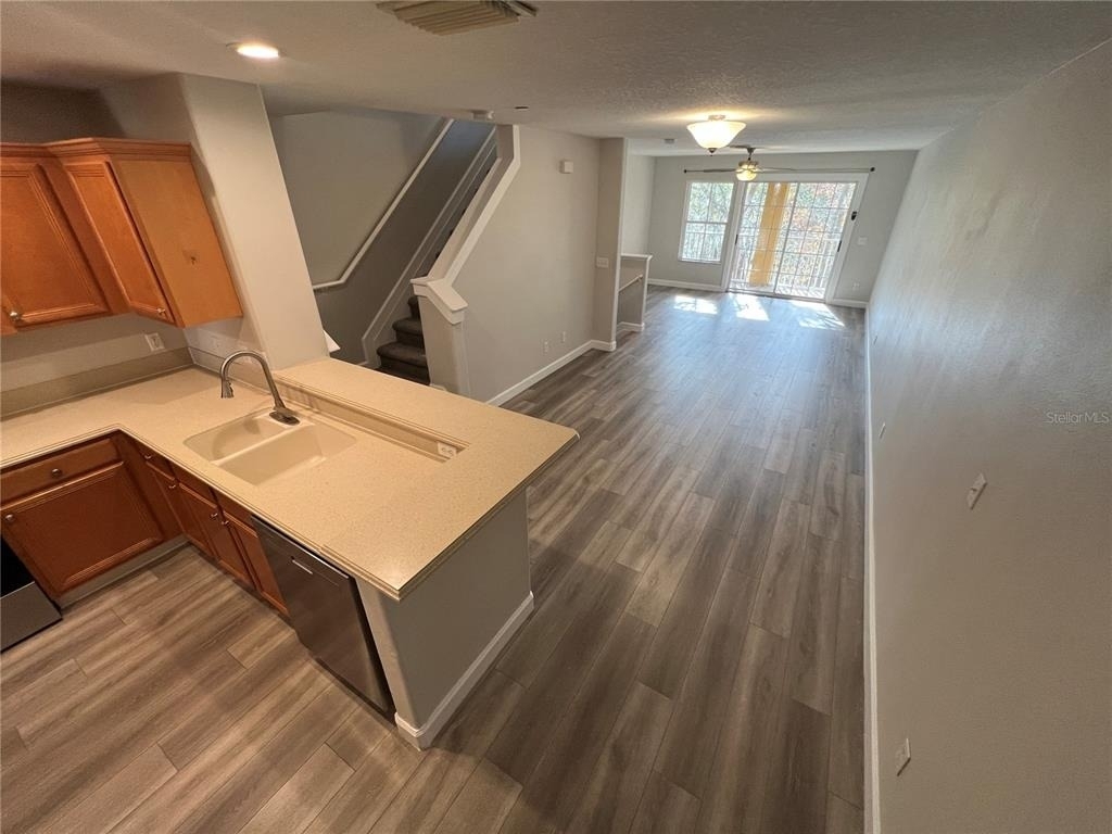 7350 Black Walnut Way - Photo 4