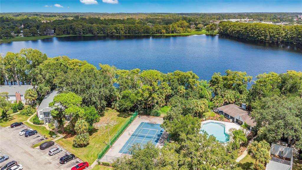 305 Northlake Drive - Photo 14