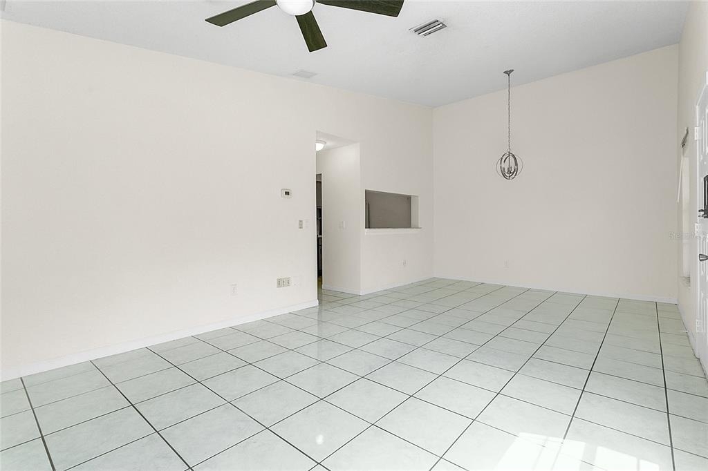 305 Northlake Drive - Photo 4