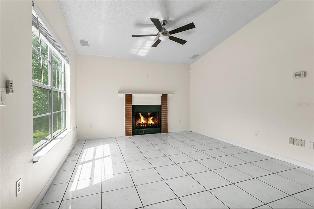 305 Northlake Drive - Photo 1