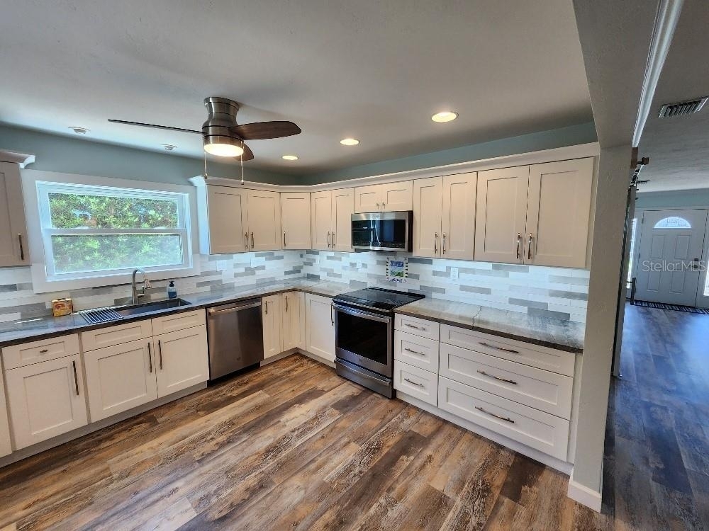 110 Surf Street - Photo 5