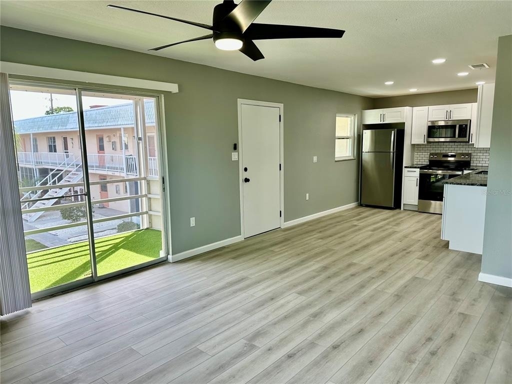 460 Base Avenue - Photo 8