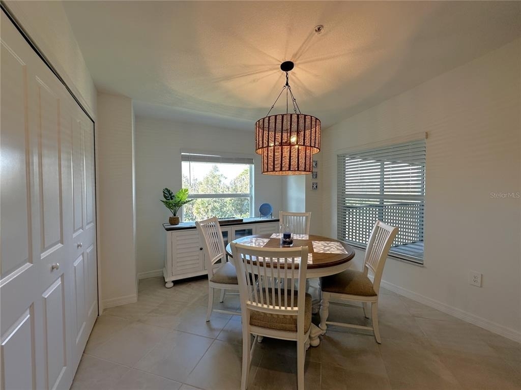 14221 Heritage Landing Boulevard - Photo 11