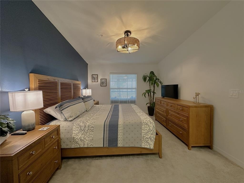 14221 Heritage Landing Boulevard - Photo 15