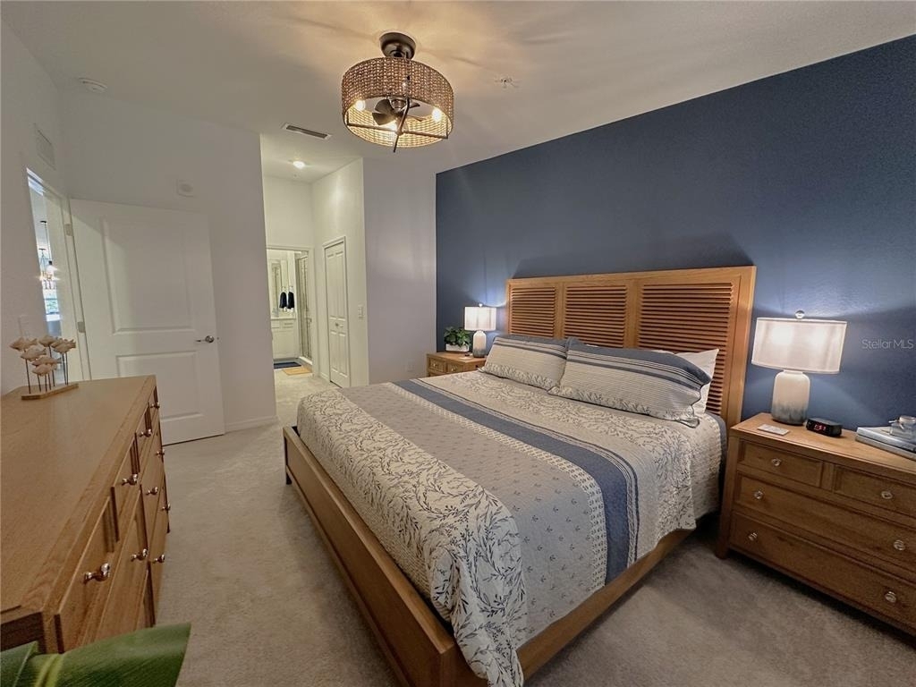 14221 Heritage Landing Boulevard - Photo 13