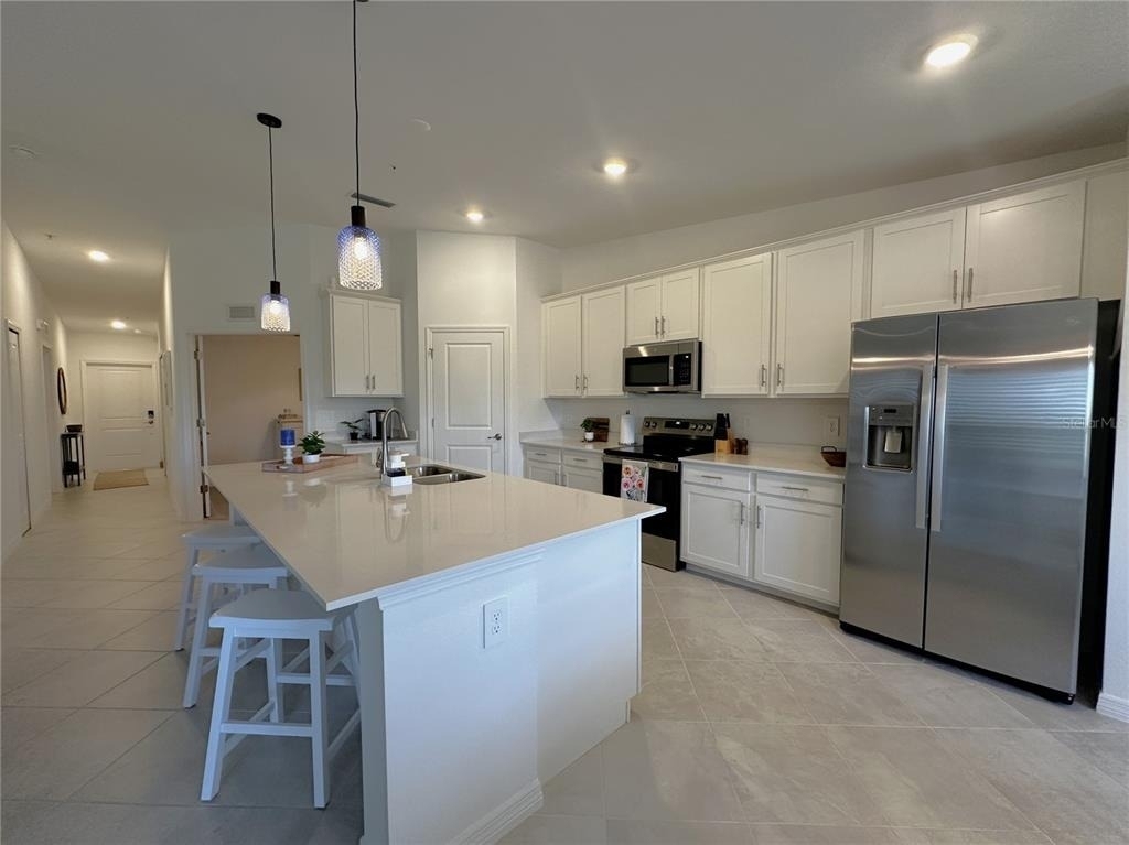 14221 Heritage Landing Boulevard - Photo 8