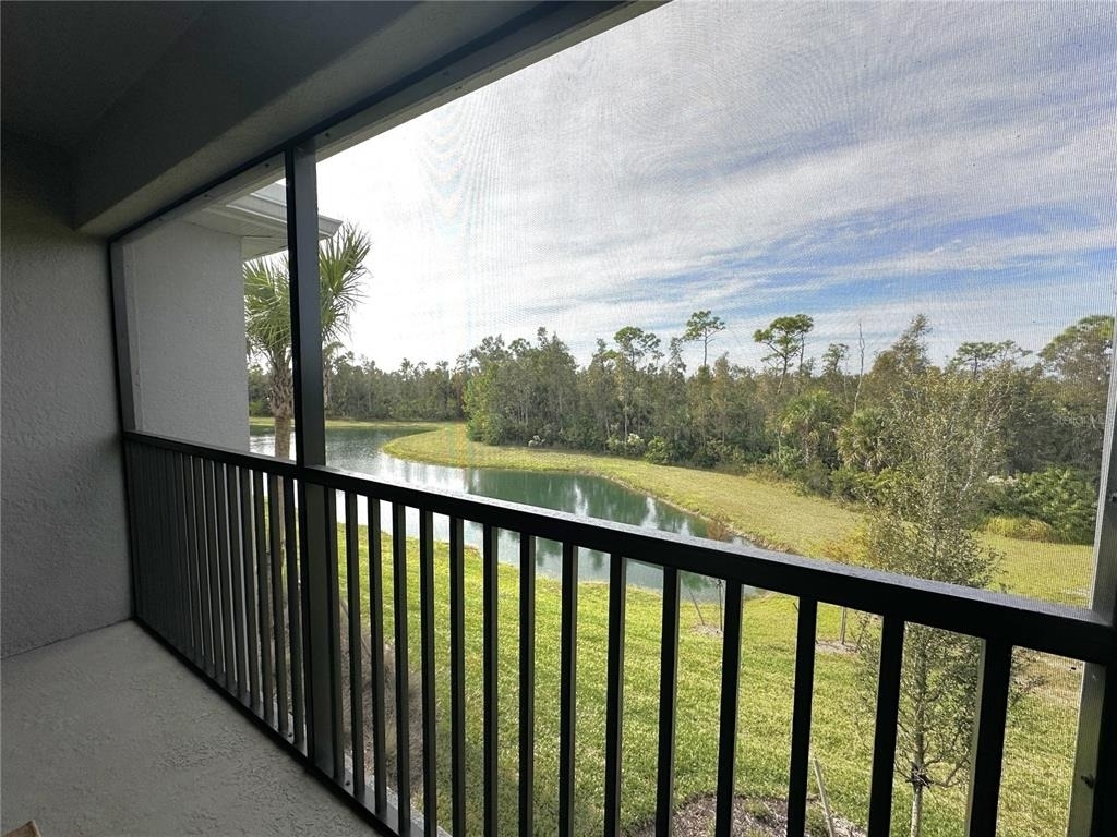 14221 Heritage Landing Boulevard - Photo 24