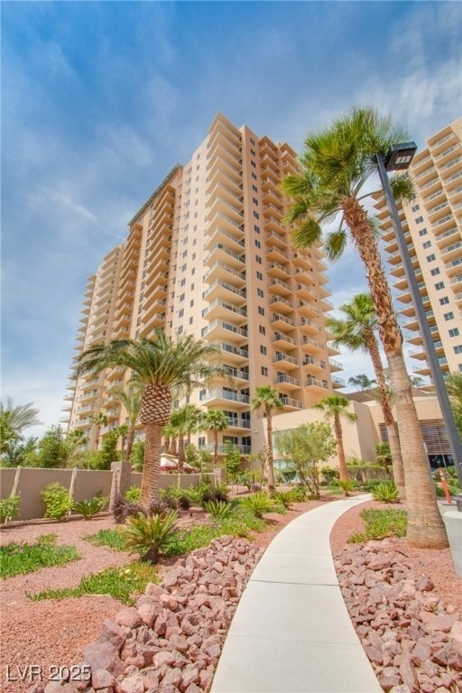 8255 Las Vegas Boulevard - Photo 2
