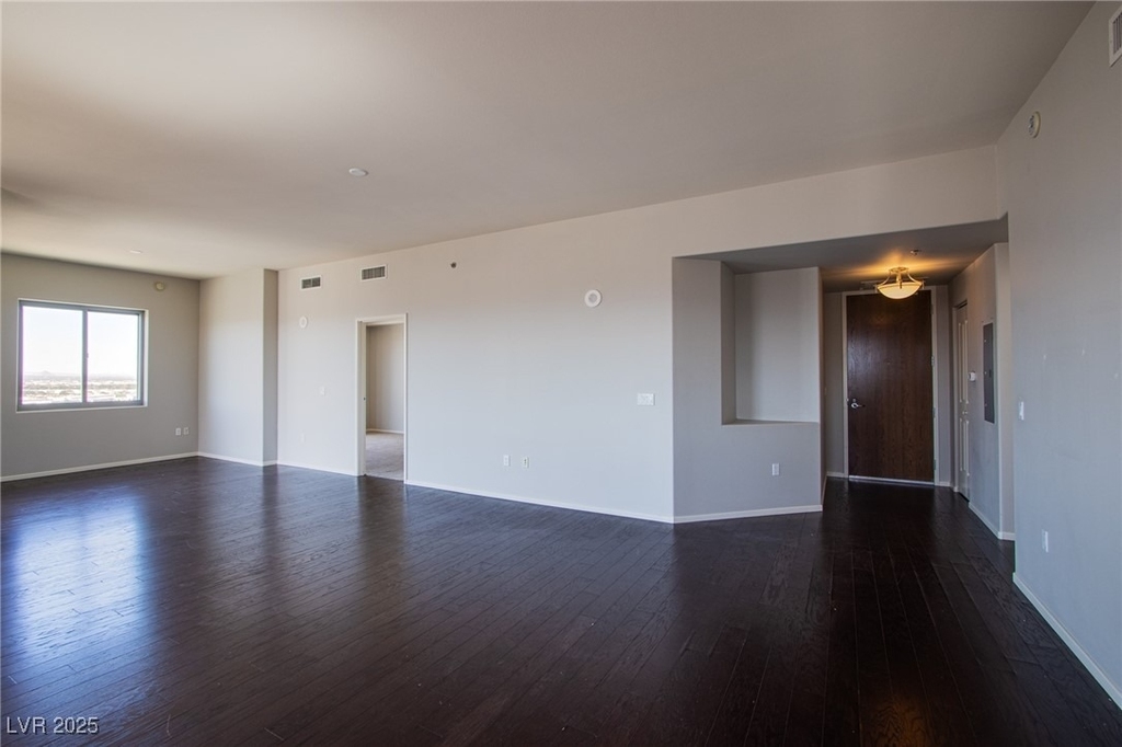 8255 Las Vegas Boulevard - Photo 22