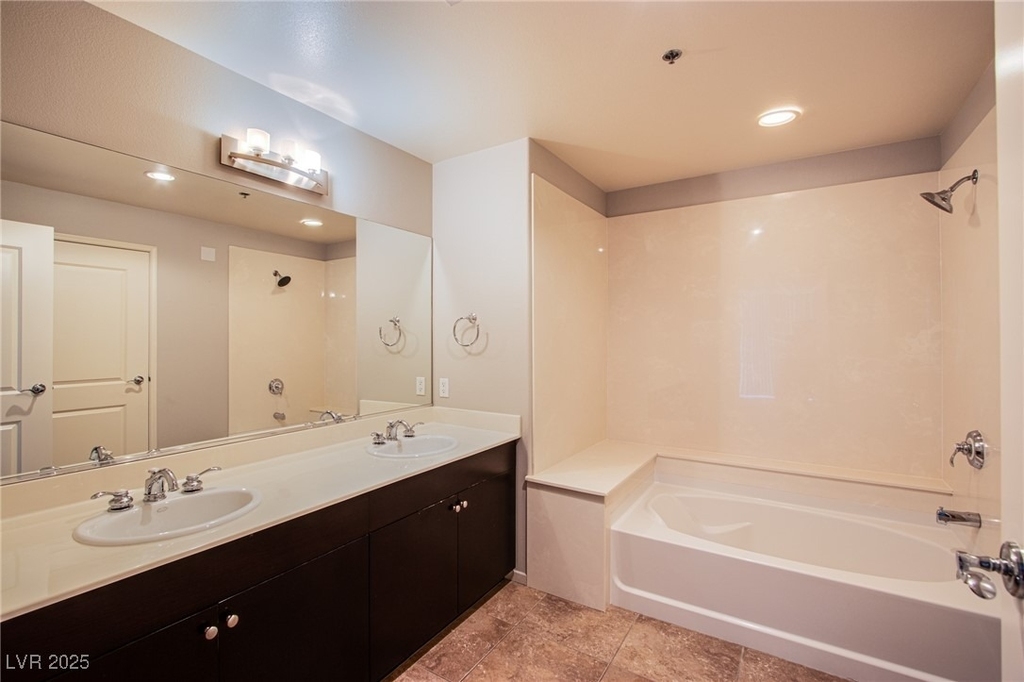 8255 Las Vegas Boulevard - Photo 12