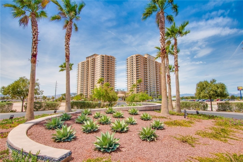 8255 Las Vegas Boulevard - Photo 1