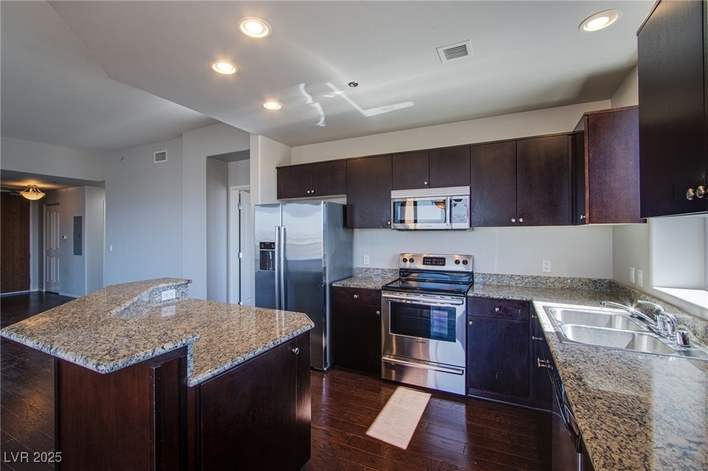 8255 Las Vegas Boulevard - Photo 30