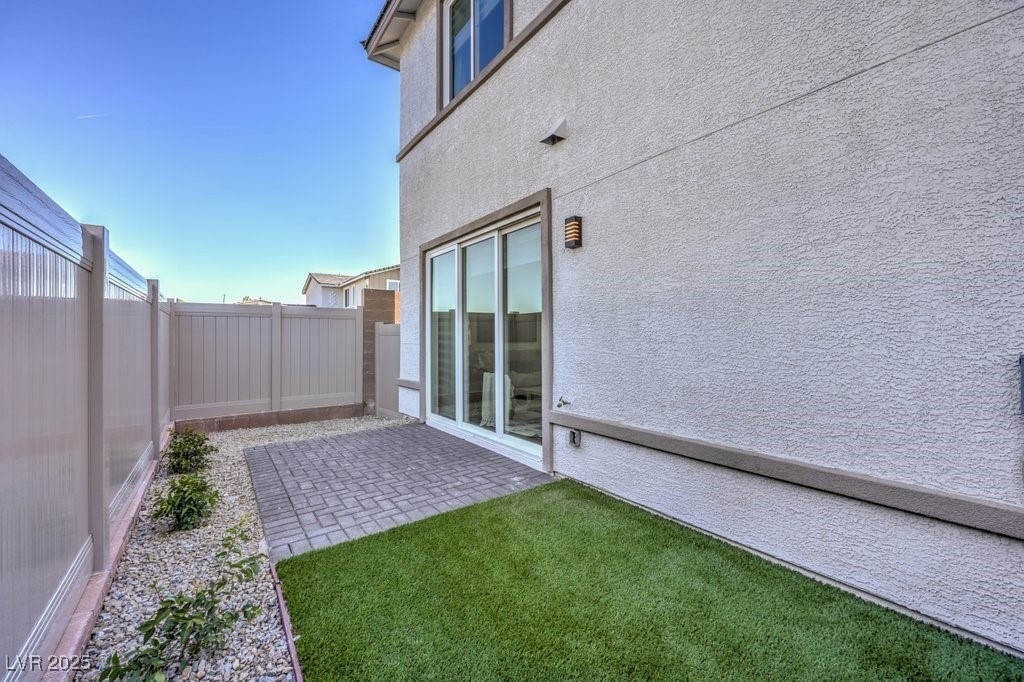 9420 Titania Dawn Street - Photo 20