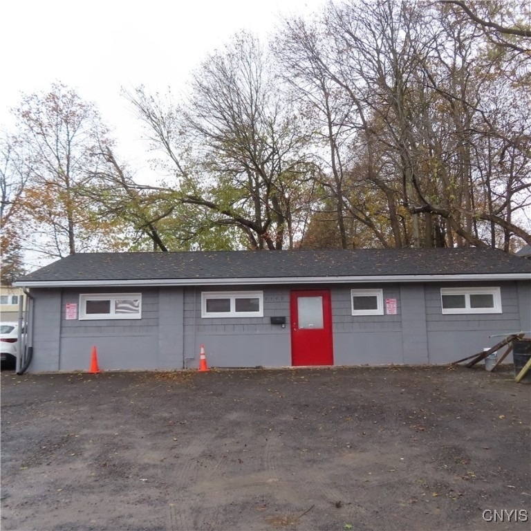 4449 E Genesee Street - Photo 0