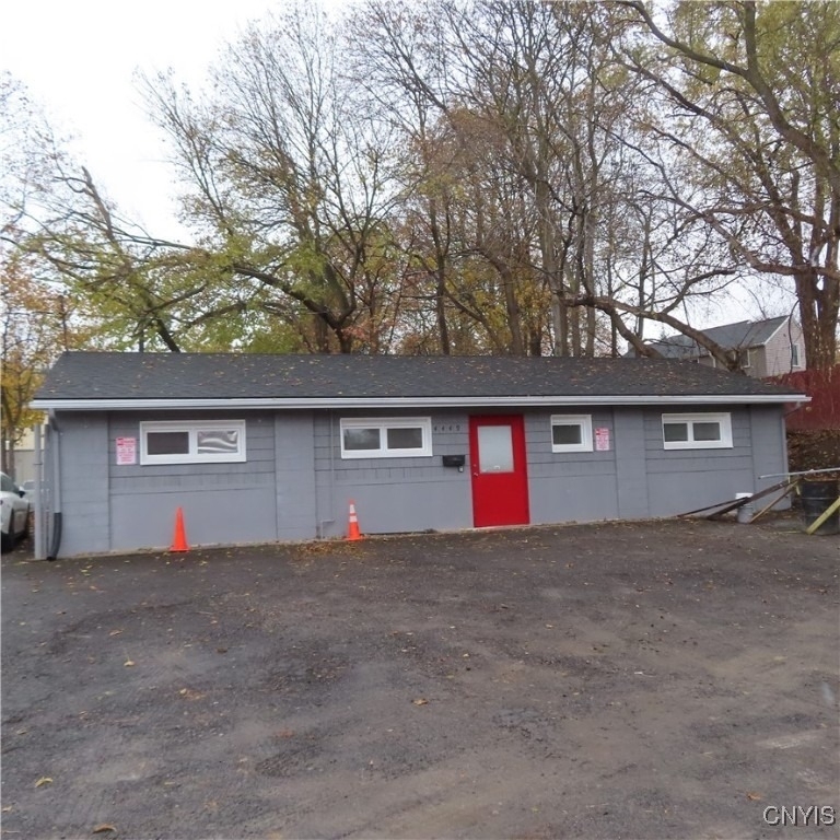 4449 E Genesee Street - Photo 13