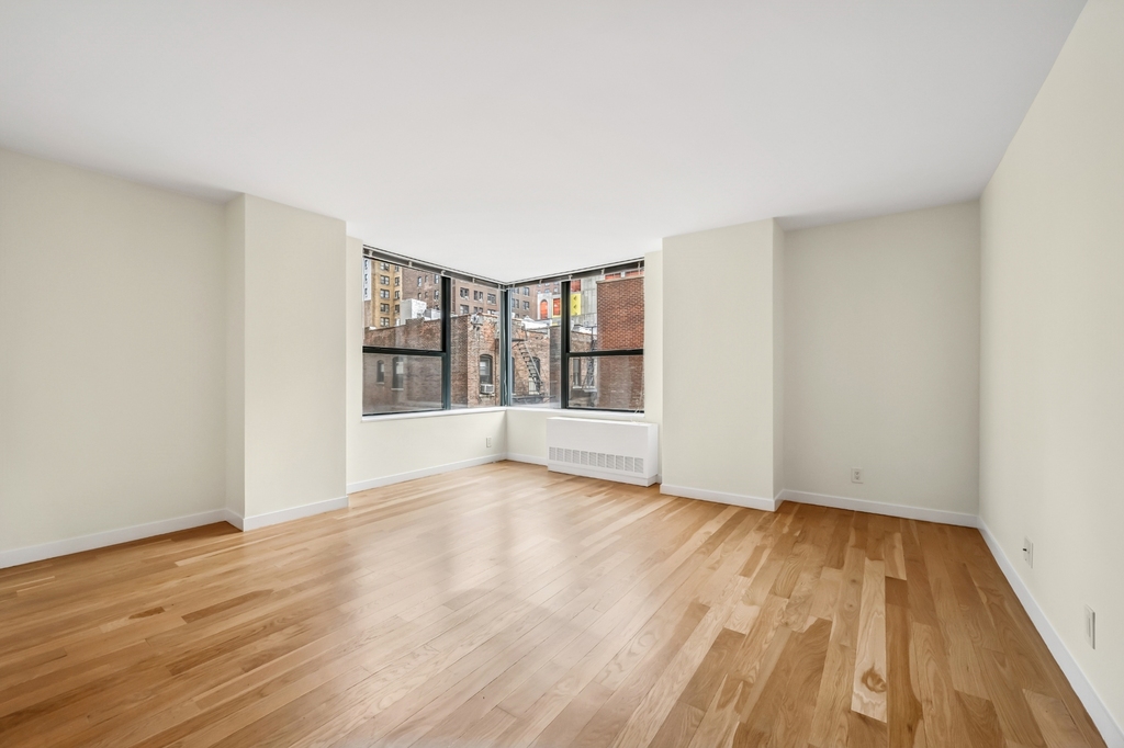 West 87th Street - Photo 1