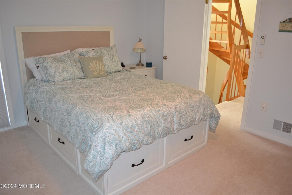 900 Ocean Avenue - Photo 32