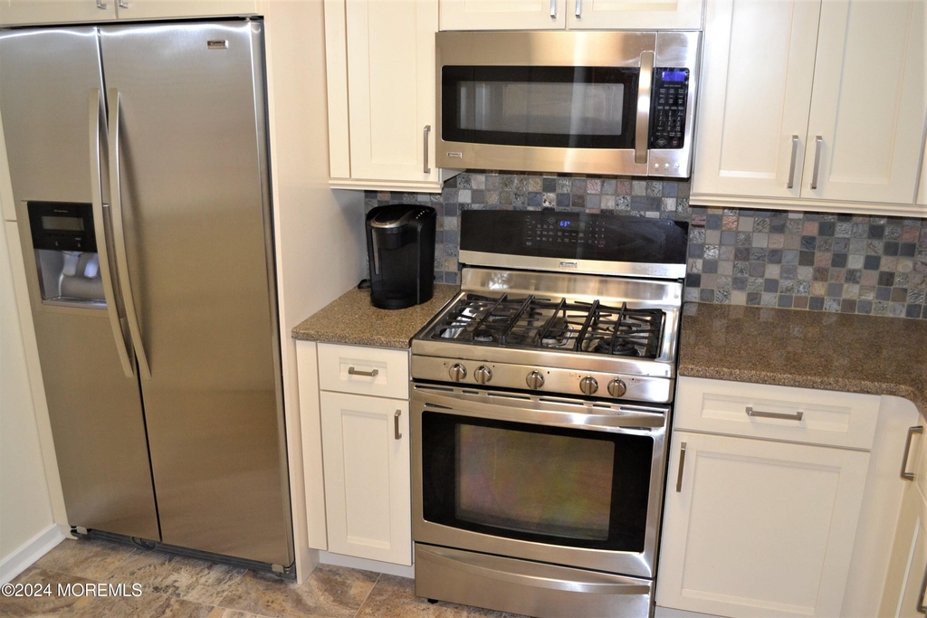 900 Ocean Avenue - Photo 29