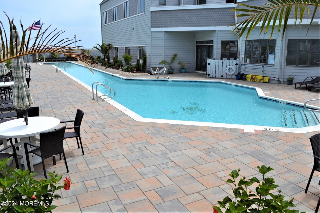 900 Ocean Avenue - Photo 16