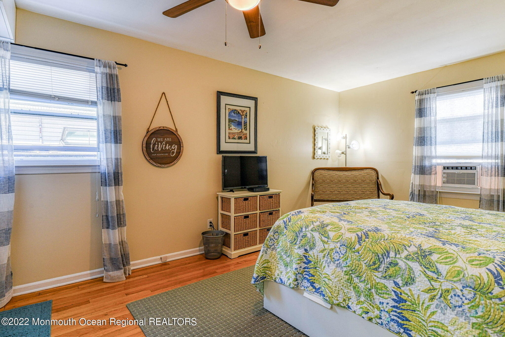 42 Abbott Avenue - Photo 8