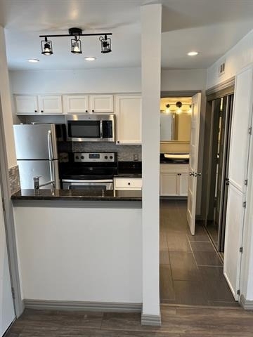 2800 Douglas Avenue - Photo 4