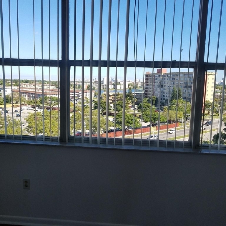1300 Ne Miami Gardens Drive - Photo 2