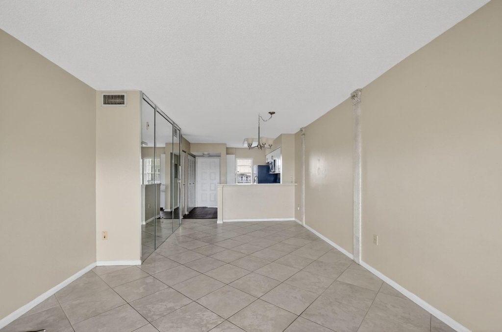 2236 N Cypress Bend Drive - Photo 9