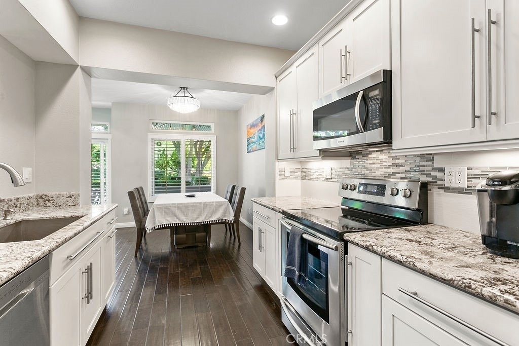 19 Dover Pl - Photo 10
