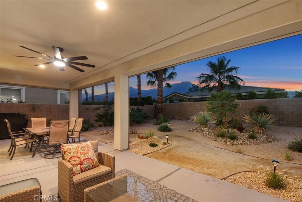 61225 Living Stone - Photo 14
