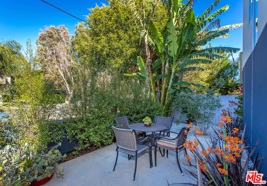 615 6th Avenue - Photo 39