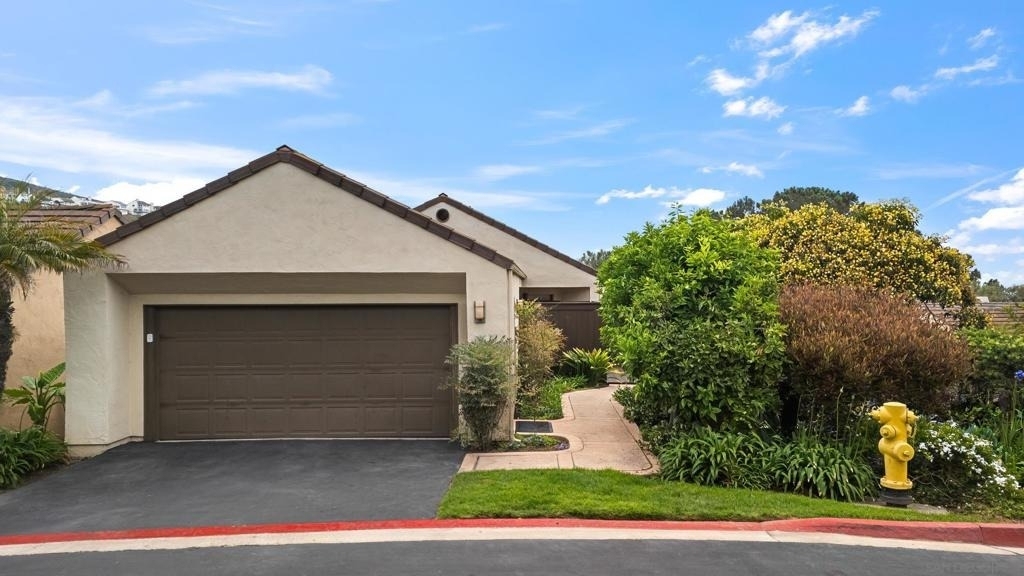 2452 Azure Coast Dr - Photo 41