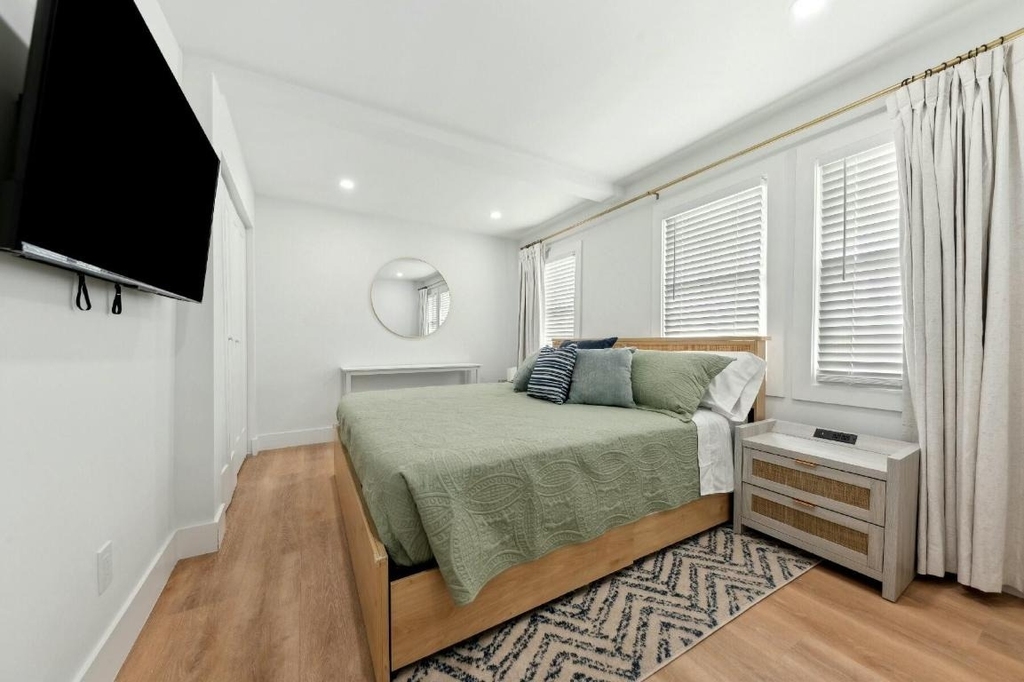 125 Nw 3rd Avenue - Photo 8