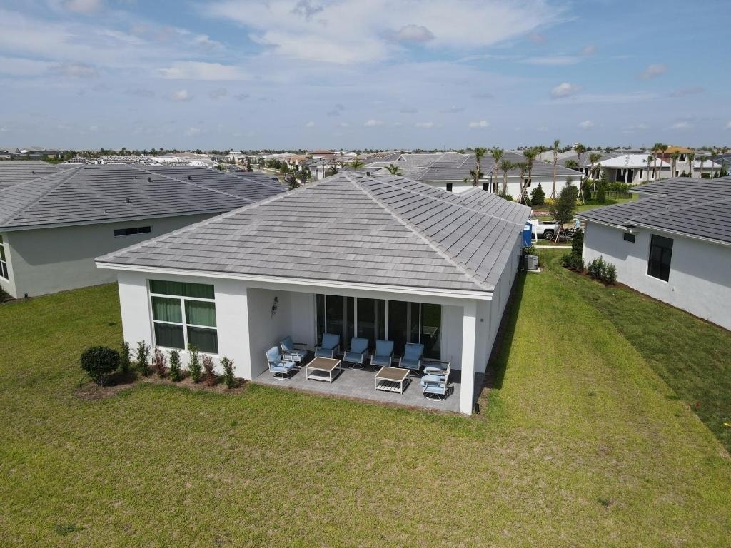10231 Sw Latium Way - Photo 1