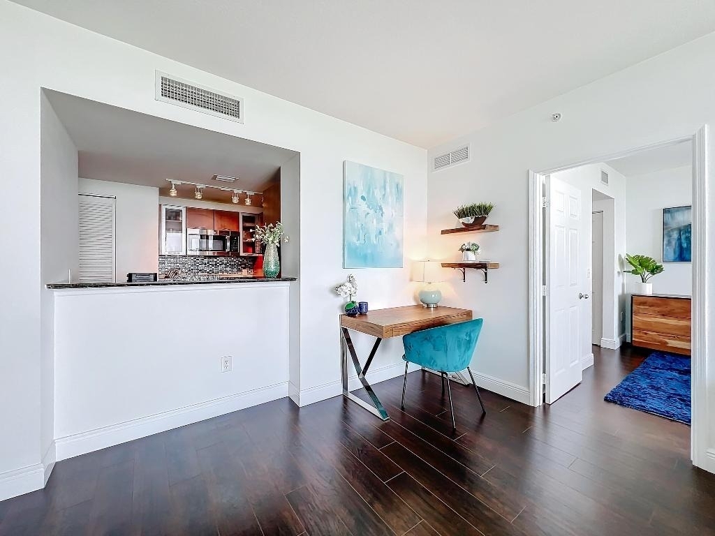 700 E Boynton Beach Boulevard - Photo 12