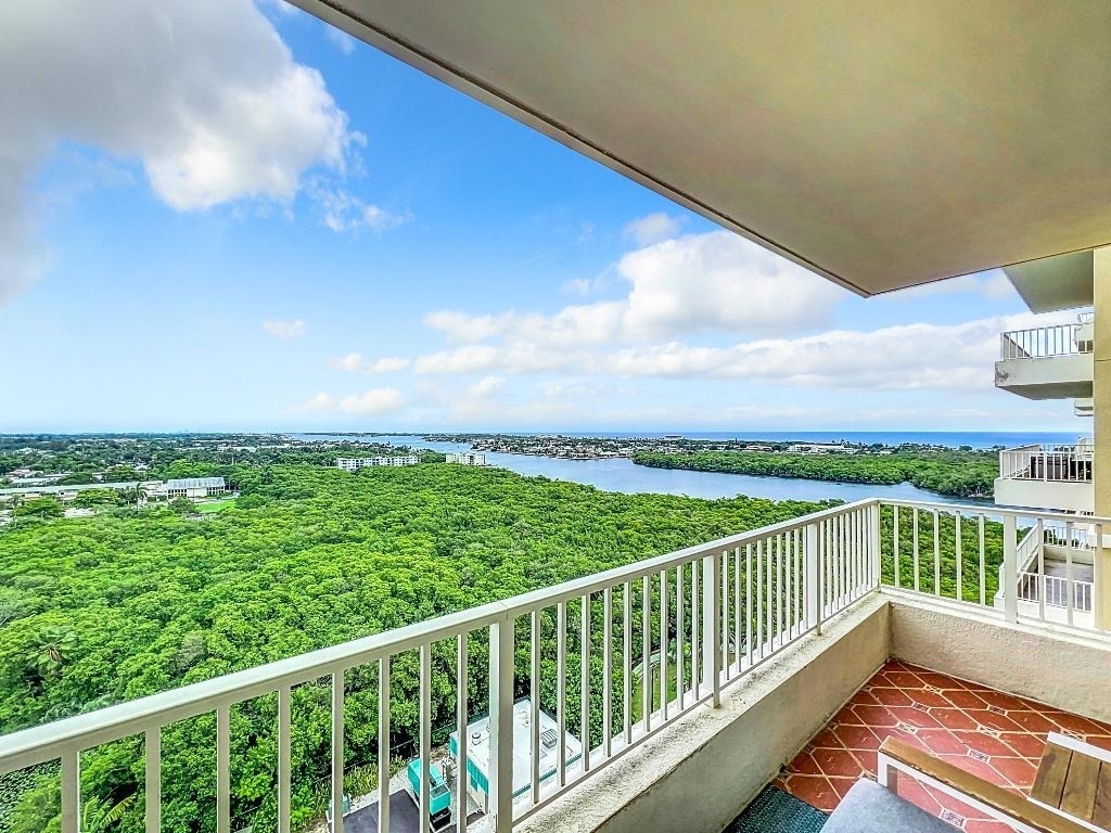 700 E Boynton Beach Boulevard - Photo 31
