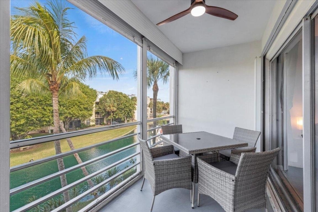 300 Waterway Drive S - Photo 24