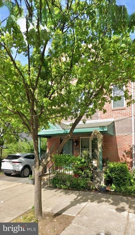 1400 N Bouvier Street - Photo 0