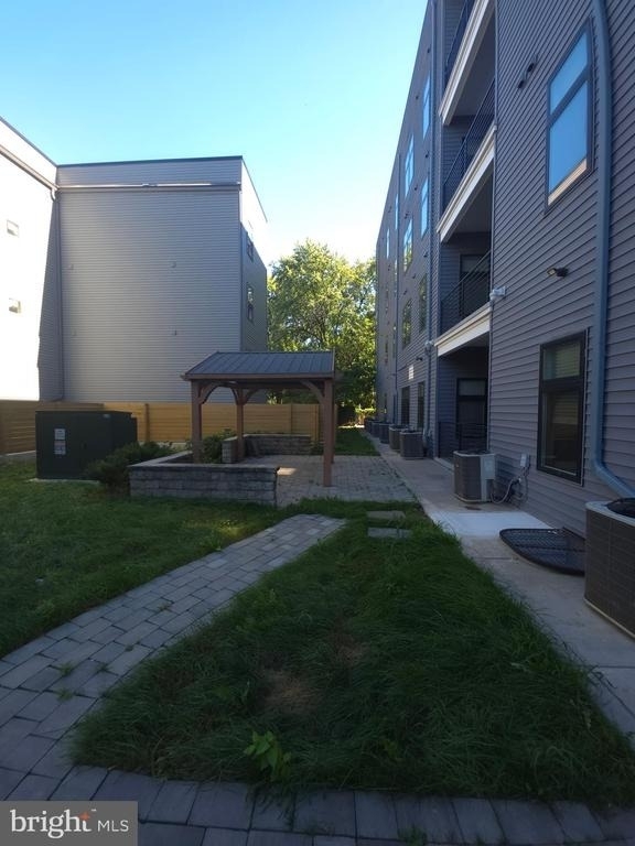 3925 Haverford Avenue - Photo 12
