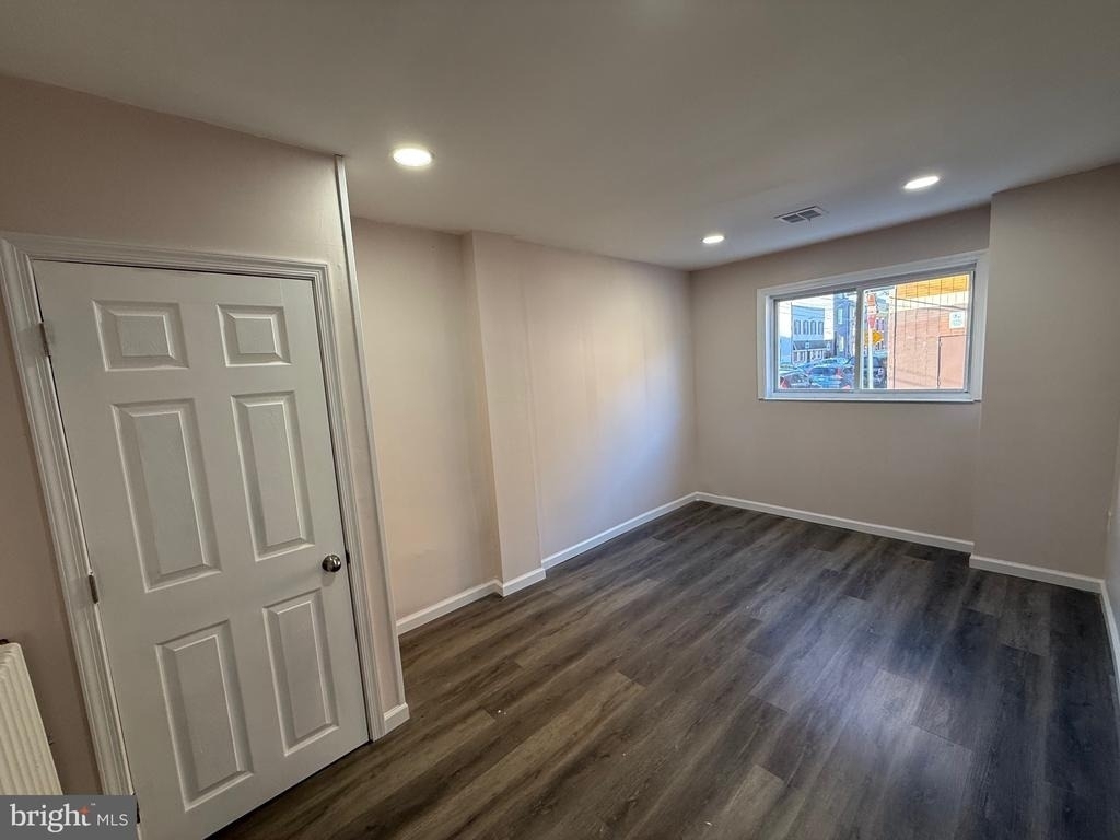 2537 E Auburn Street - Photo 13