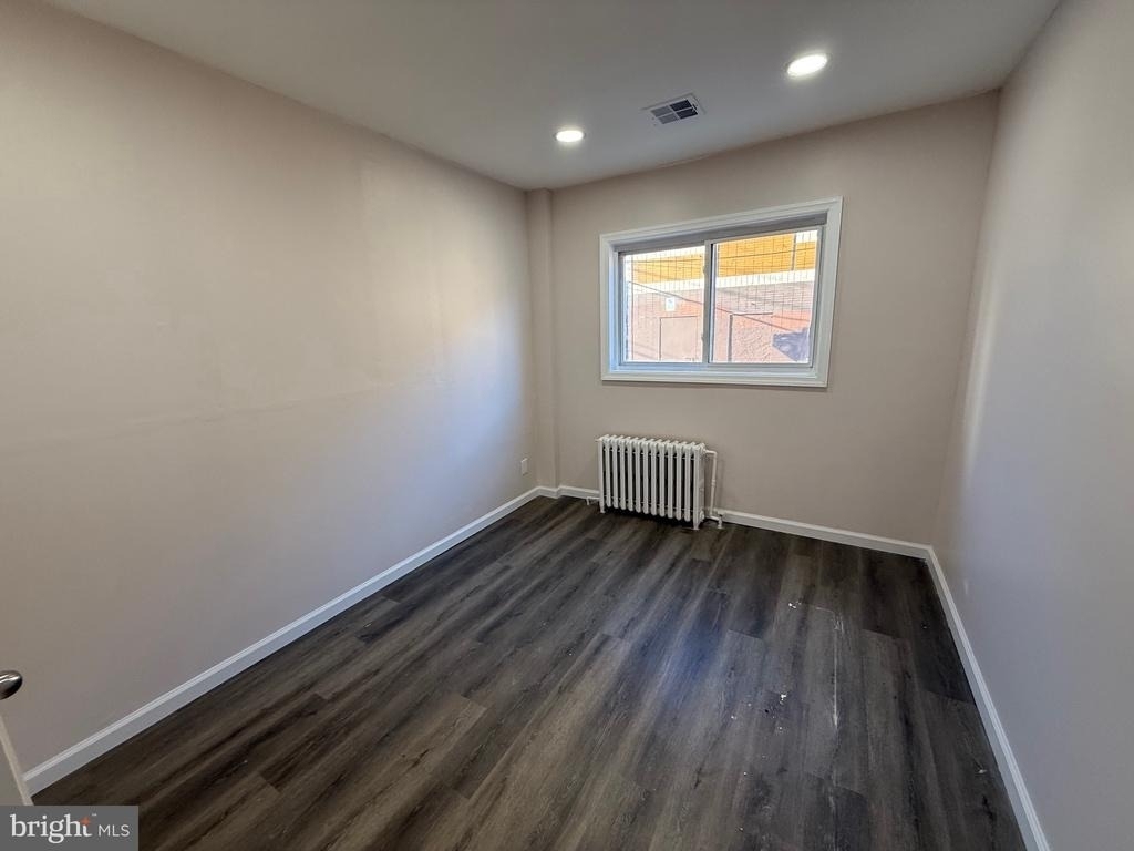 2537 E Auburn Street - Photo 11
